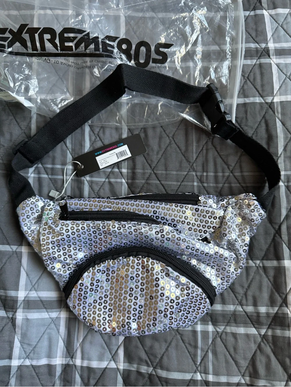 Tipsy Elves Extreme 80’s Retro Vibe Unisex Silver Sequin Fanny Pack NIP